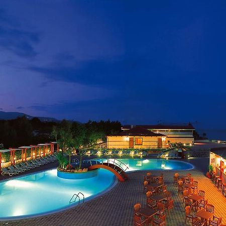 Trevi Village Кампора Сан-Джованні Екстер'єр фото