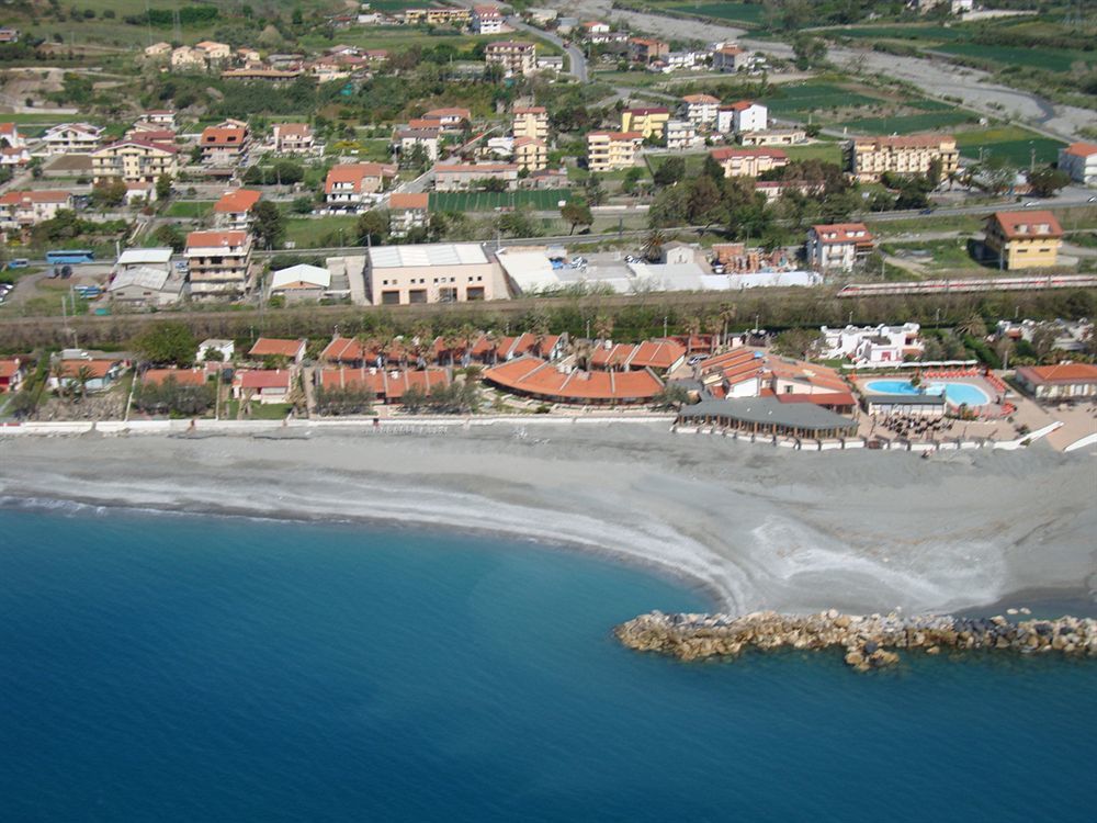 Trevi Village Кампора Сан-Джованні Екстер'єр фото